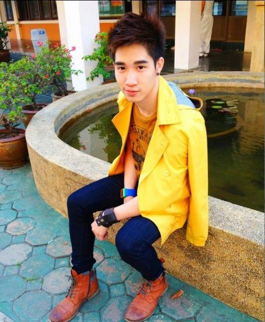 รวมหนุ่มหน้าหวาน ที่เหล่าเก้ง,กวาง,บ่าง,ชะนี เตรียมช้อน-ซ้อม พร้อมรอกิน