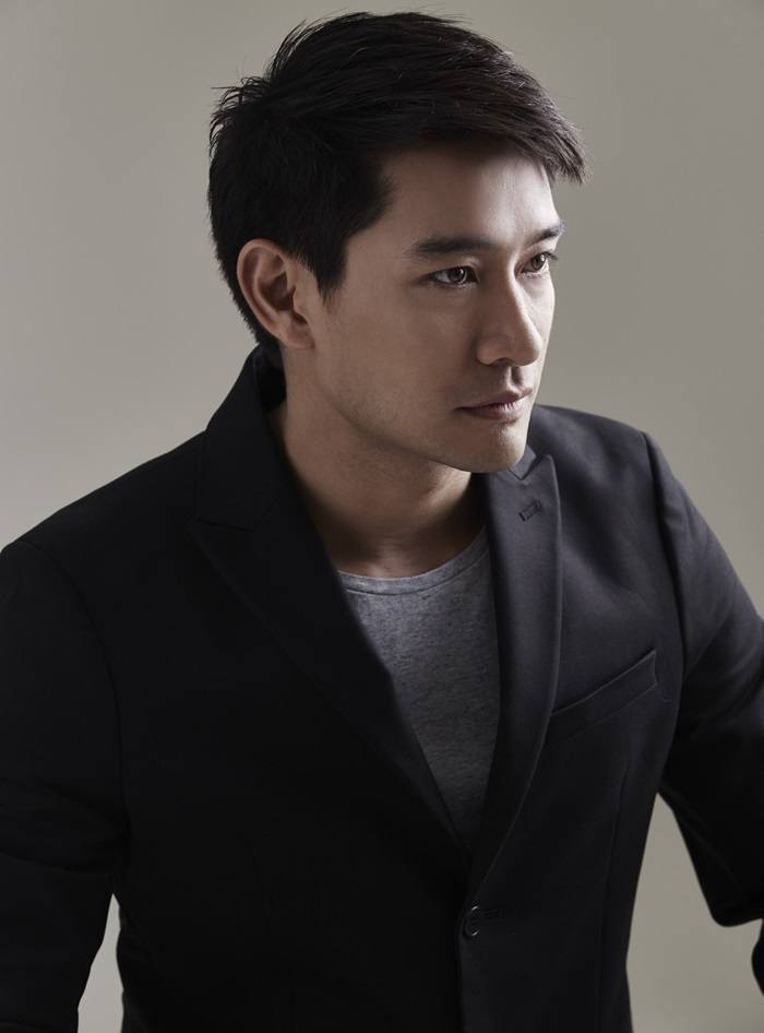 ป้อง-ณวัฒน์ @ AROUND Magazine issue 72 March 2016