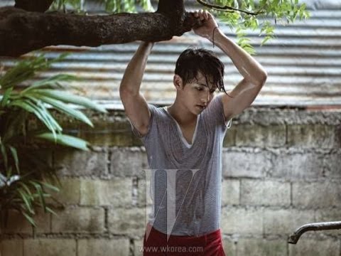 ส่องภาพความหล่อของ &ldquo;ซงจุงกิ&rdquo; พระเอกหนุ่มเกาหลีที่กำลังมาแรงในขณะนี้จาก Descendants of the Sun