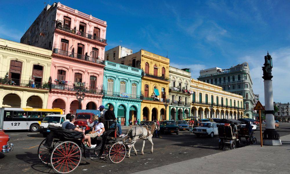 Latin America สีสันจับใจ