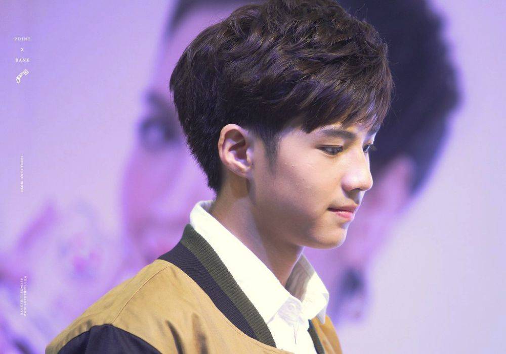 หนุ่มฮอต!! แบงค์ ธิติ หล่อแซ่บจริงๆ หนุ่มน้อยคนนี้