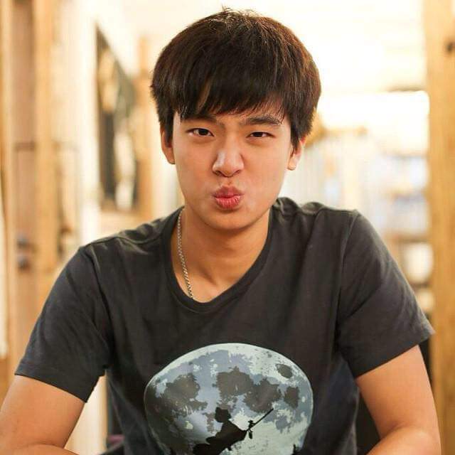 พรุ่งนี้วันอาทิตย์  หยุดงาน 607