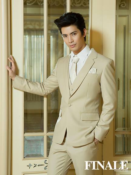 "สน ยุกต์" ควงนางเอกช่อง 7 "เซฟฟานี่ อาวะนิค" ถ่ายแบบเก๋ๆ