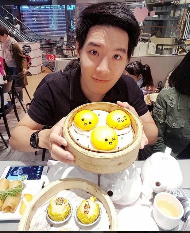 ตี๋หล่อว่าที่นักบิน"เบสท์" จากรายการ "I Can See Your Voice"