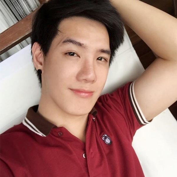 ตี๋หล่อว่าที่นักบิน"เบสท์" จากรายการ "I Can See Your Voice"