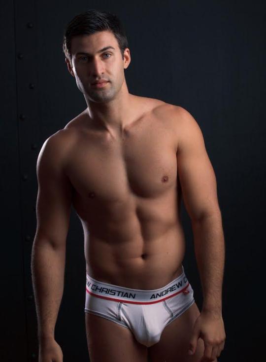 Hot guy in underwear 128