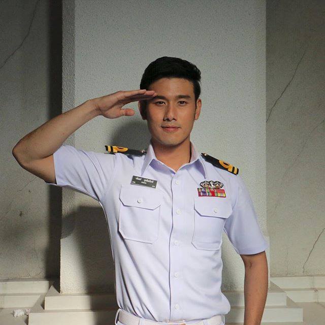 ขอมา..จัดให้!! หนุ่ม"ท๊อป"หล่อแซ่บมีเสน่ห์แบบนี้ไง มิน่า สาวแท้ สาวเทียม เก้งกวาง ถึงชอบกันนักหนา!