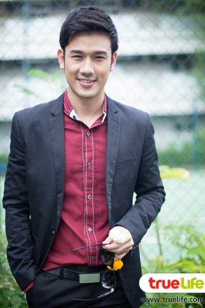 ขอมา..จัดให้!! หนุ่ม"ท๊อป"หล่อแซ่บมีเสน่ห์แบบนี้ไง มิน่า สาวแท้ สาวเทียม เก้งกวาง ถึงชอบกันนักหนา!