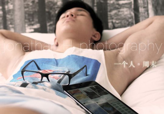 ตี่แว่น กล้ามแน่นๆๆ