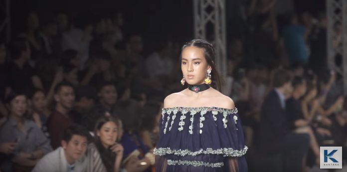 ลิลลี่ The Face  เดินแบบ ปังมาก! ในงาน ELLE FASHION WEEK 2016
