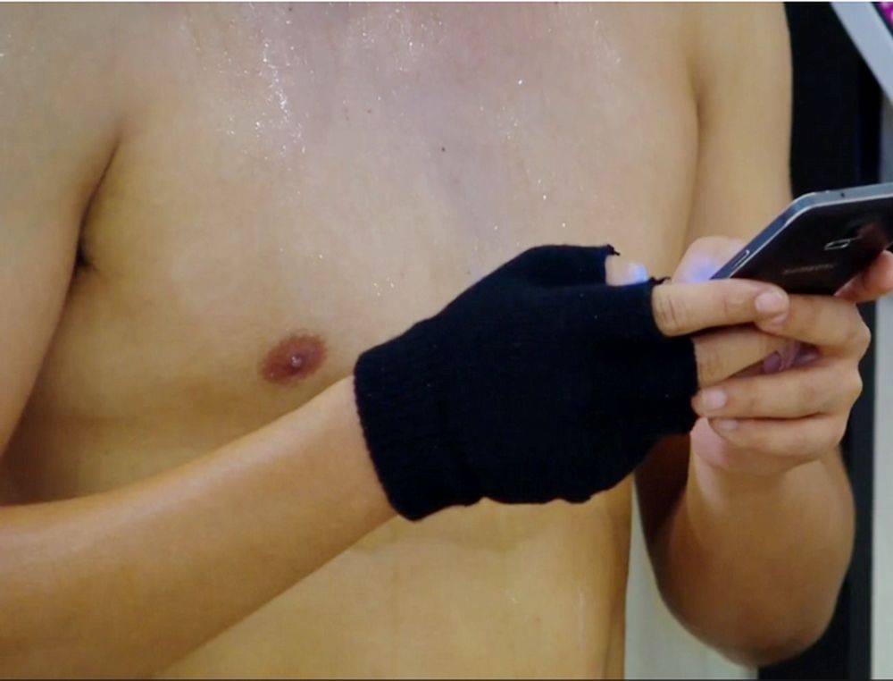 ปอนด์ ณปรัชญ์+อาเล็ก ธีรเดช จากละคร วัยแสบสาแหรกขาด