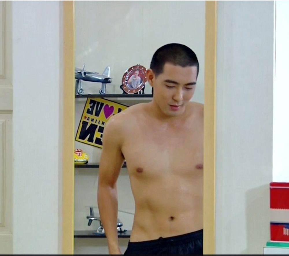 ปอนด์ ณปรัชญ์+อาเล็ก ธีรเดช จากละคร วัยแสบสาแหรกขาด