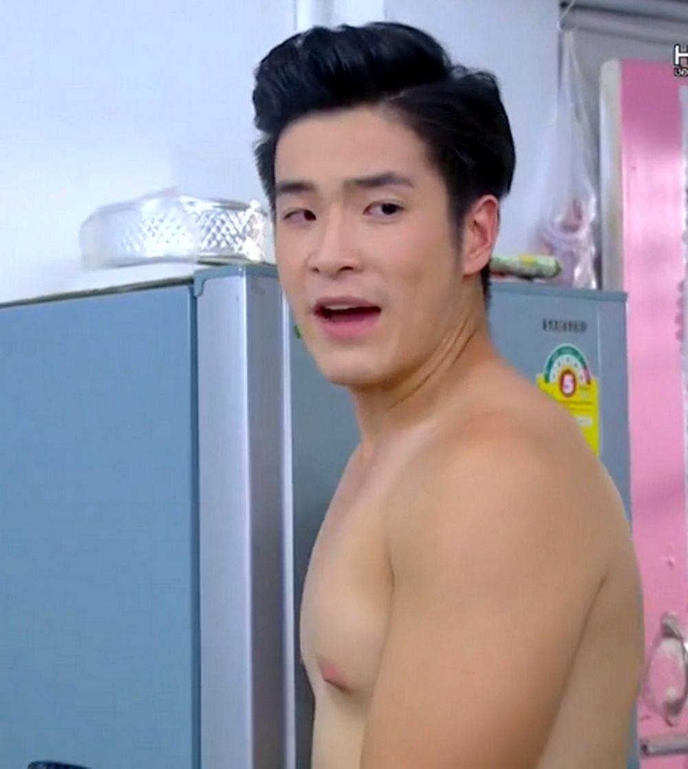 ปอนด์ ณปรัชญ์+อาเล็ก ธีรเดช จากละคร วัยแสบสาแหรกขาด
