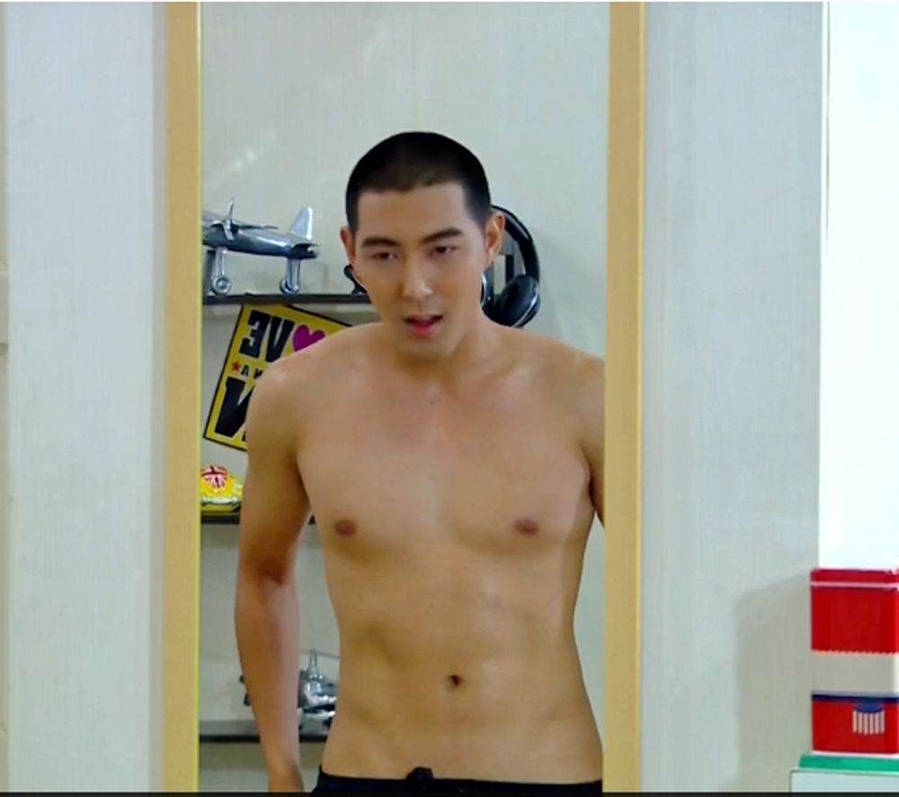 ปอนด์ ณปรัชญ์+อาเล็ก ธีรเดช จากละคร วัยแสบสาแหรกขาด