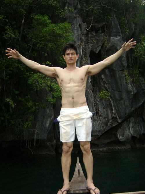ผู้ชายวันเสาร์