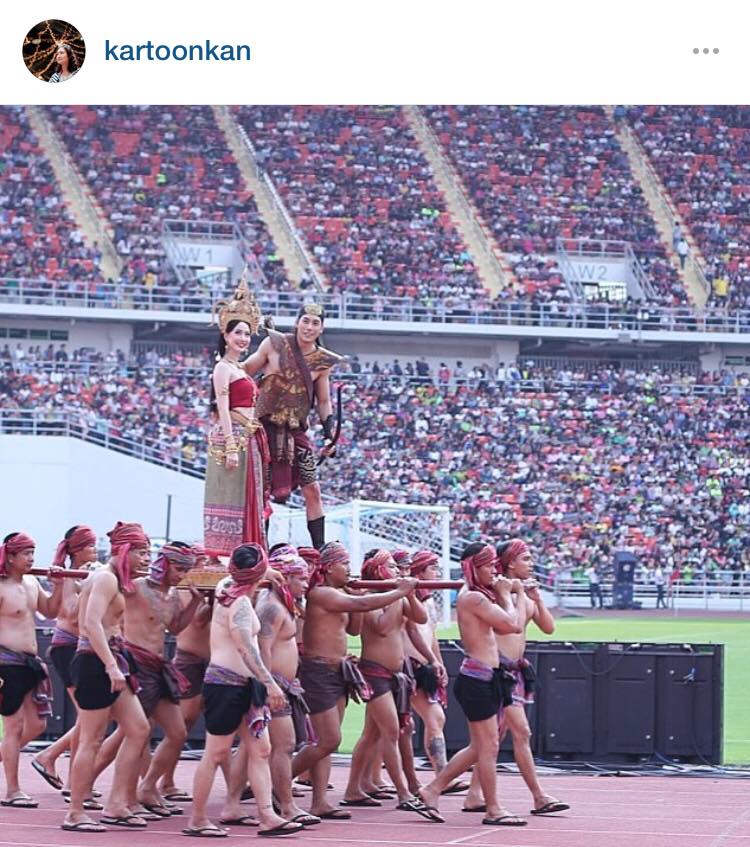 เป๊ะปังอลังการ! ส่องพาเหรดซุปตาร์ฉลองครบ 46 ปี ช่อง 3.... จาก IG ซุปตาร์