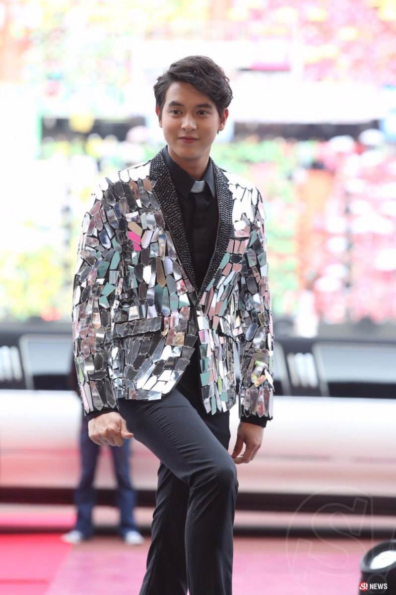 อลังการขบวนพาเหรดดารา ฉลอง 46 ปี ช่อง 3 [set 2]