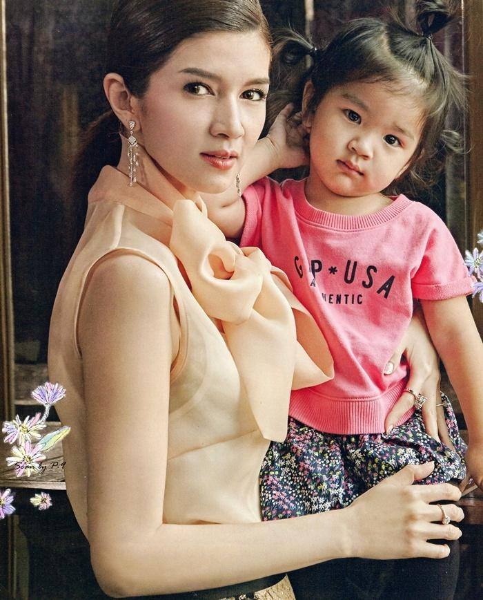 โบว์-แวนด้า & น้องมะลิ @ KAZZ vol.9 no.116 March 2016