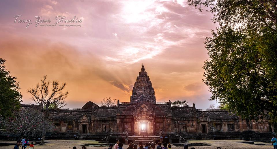 เชิญร่วมงานประเพณีขึ้นเขาพนมรุ้งจ.บุรีรัมย์2559