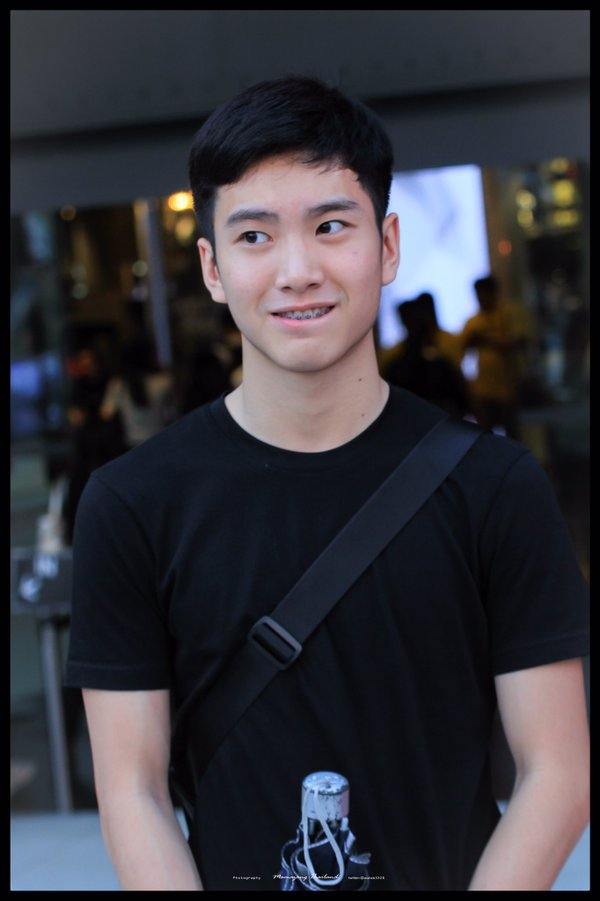 น้องตี๋ สุรชัย แซ่เตีย
