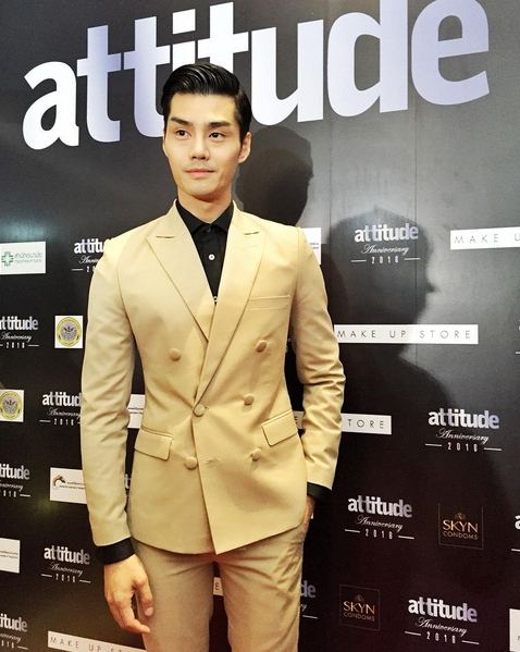 เต๋อ ไดอารี่ตุ้ดซี่ เผยความลับแรง เคยมีเซ็กบริเวณบันไดลานจอดรถ