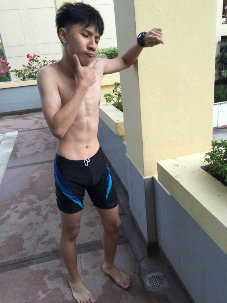 เด็กหนุ่ม 2