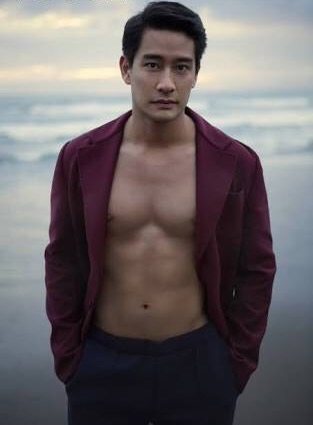 ป้อง ณวัฒน์