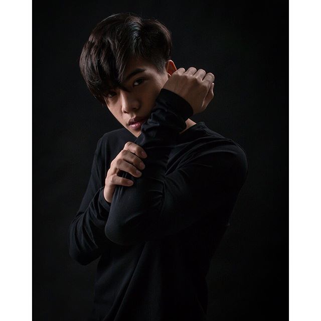 อินสตาแกรมดาราหนุ่มหล่อ: แจ็ค กิตติศักดิ์ ปฐมบูรณา IG : jackkez