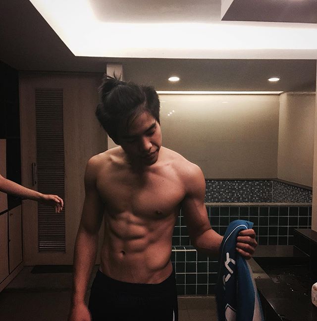 อินสตาแกรมดาราหนุ่มหล่อ: แจ็ค กิตติศักดิ์ ปฐมบูรณา IG : jackkez