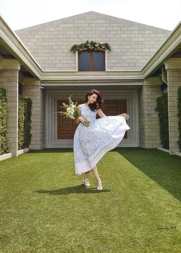 ใหม่-ดาวิกา @ พลอยแกมเพชร vol.25 no.581 April 2016