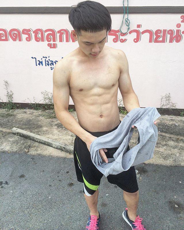 โอ้โห... !? "เอิร์ธ Suck seed" เวลาผ่านแค่ไป 5 ปี ทำไมหล่อขึ้นมากมายขนาดนี้ !!
