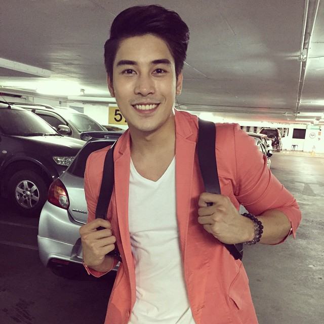 มาดูเร็วสิ! เคน ภูภูมิ นักเเสดงช่อง 3 ที่หล่อ-น่ารัก น่าฟัดสุดๆ