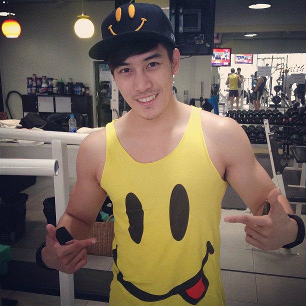 มาดูเร็วสิ! เคน ภูภูมิ นักเเสดงช่อง 3 ที่หล่อ-น่ารัก น่าฟัดสุดๆ