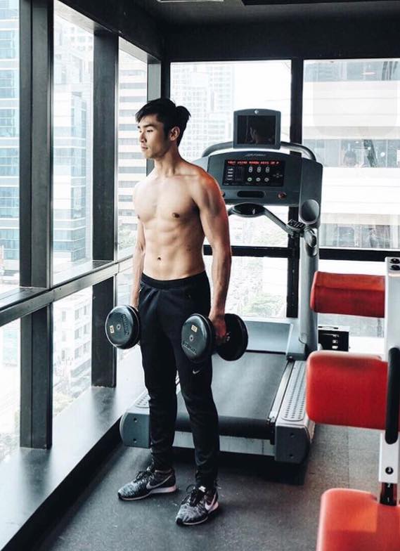 เลียให้อิ่ม