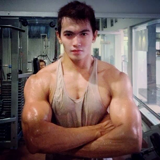 อย่าเปลี่ยนตำแหน่ง 690