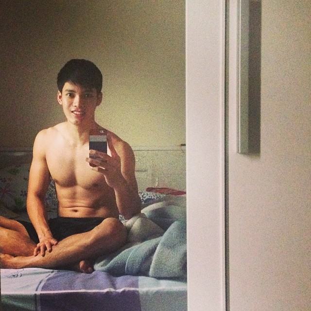 อย่าเปลี่ยนตำแหน่ง 693