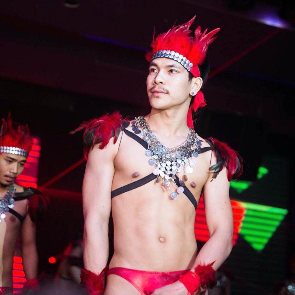 Club ฮอดที่สุดต้อนรับสงกรานต์...แบบเเซ่บๆๆ Fake club the next gen...
