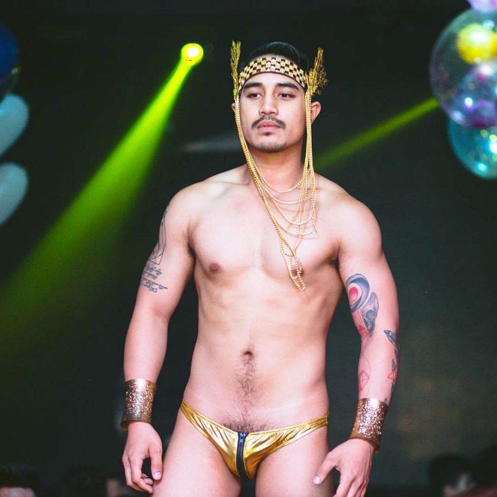 Club ฮอดที่สุดต้อนรับสงกรานต์...แบบเเซ่บๆๆ Fake club the next gen...