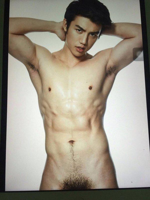 เบื้องหลัง PEAK PIYABHUM คนนี้แซ่บมากกกกก