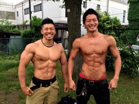 ผู้ชายก่อนสงกรานต์