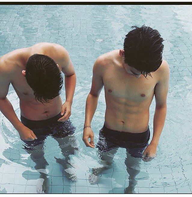 ผู้ชายก่อนสงกรานต์