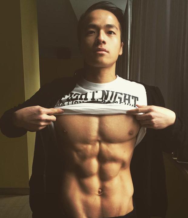 ผู้ชายก่อนสงกรานต์