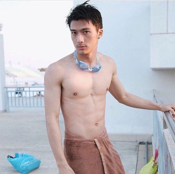 ผู้ชายก่อนสงกรานต์
