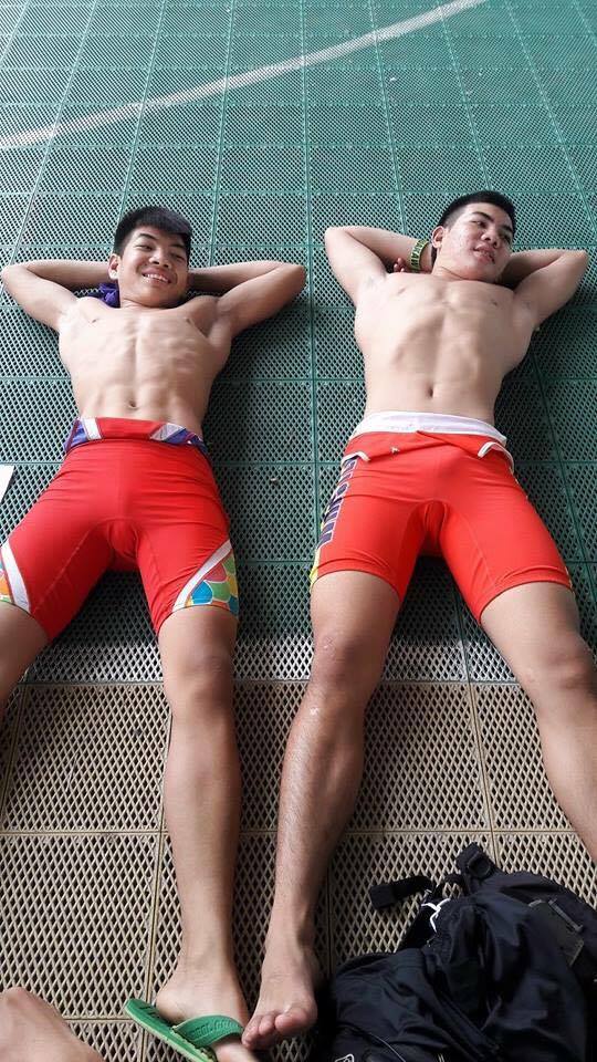 ผู้ชายวันหยุด
