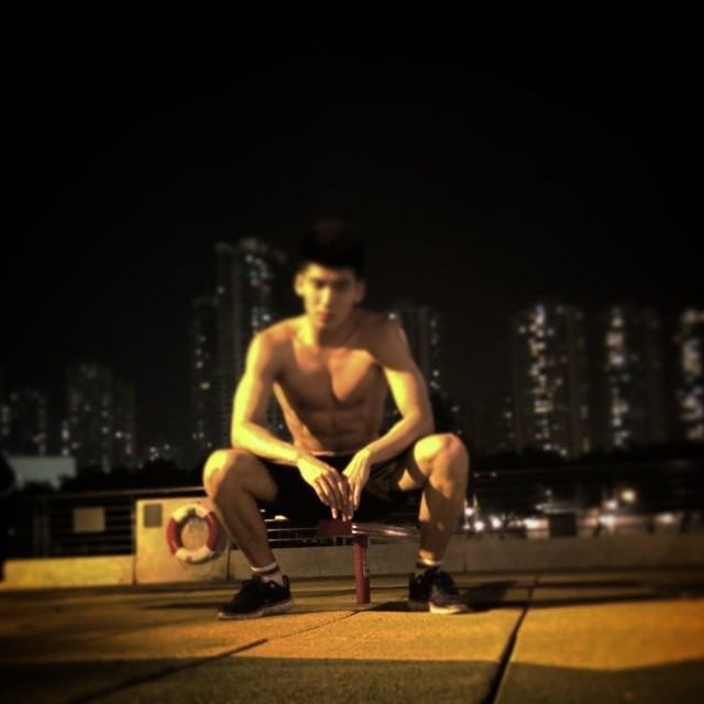 ผู้ชายวันหยุด