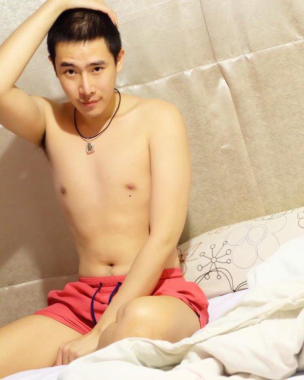 แซบๆตามฉบับหนุ่มหล่อ
