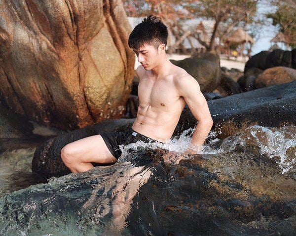 แซบๆตามฉบับหนุ่มหล่อ