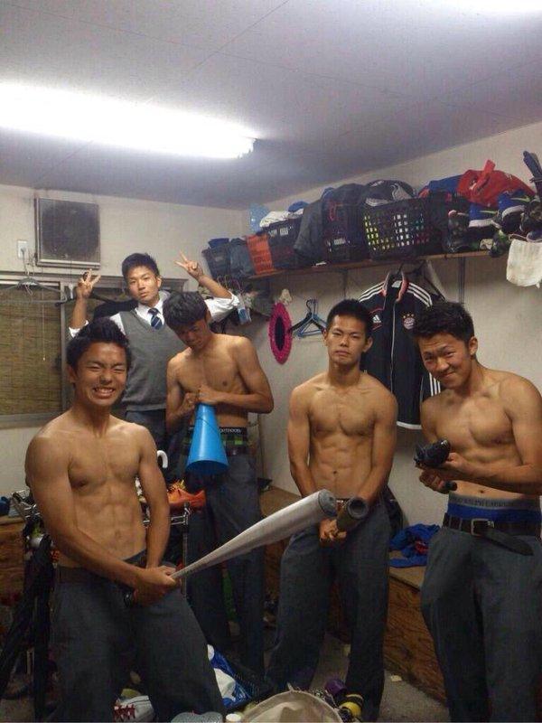 แซบๆตามฉบับหนุ่มหล่อ