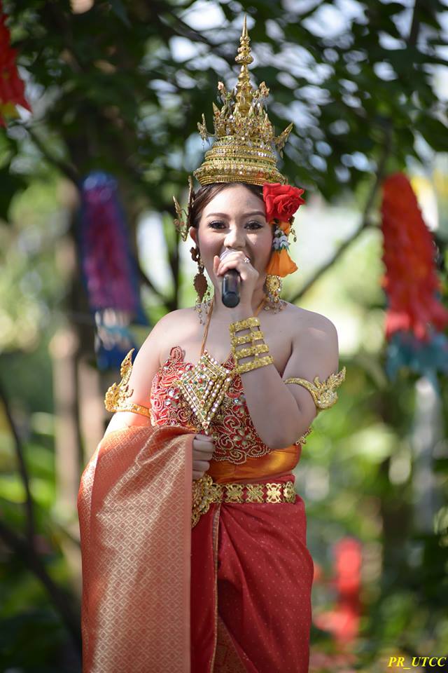 สงกรานต์เด็กหัวการค้า