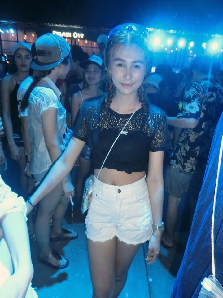 ปะเดิม!! สาวไทยรับเทศกาลแฉะ เปียกยันรู (ขุมขน)